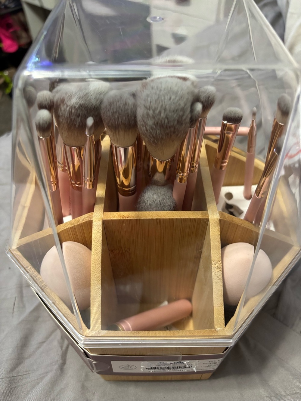 Bamboo Cosmetic Carousel 30 Makeup Brush Set
